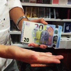Flash Cash 2.0 (Euro) by Alan Wong & Albert Liao