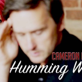 Humming Words by Cameron Francis and Big Blind Media video DESCARGA