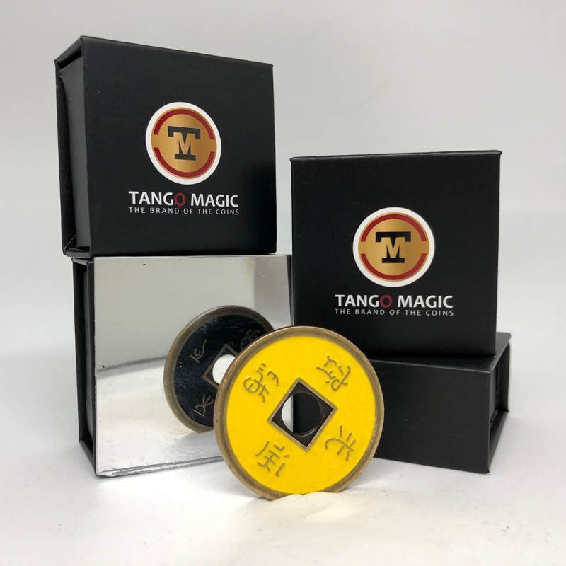 Moneda China Amarilla/Negra Tamaño Un Dólar - Tango