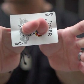 Card Tricks Arrested by Adrian Vega TiendaMagia - 1