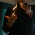 Tricks with fire Flame Take by Lukas Hilken y Mysteries TiendaMagia - 5