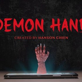Close Up Demon Hand by Hanson Chien and Bob Farmer TiendaMagia - 1