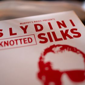 Slydini's Knotted Silks - Slydini y Murphy's Magic 