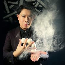 Ultra Smoke - Bond Lee, Wenzi y MS Magic 