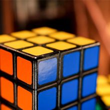 Space Cube - Terry Chou y TCC 