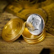 Magnetic Coin Box  - Artisan Coin y OFM Studio 