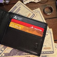 Gone Wallet - Brandon Williams y Invictus Magic 